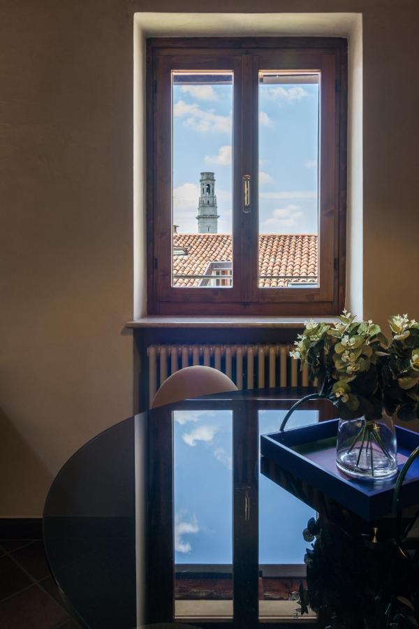 Ponte Pietra No 5 Sulla Romantica Scalinata Верона Екстериор снимка